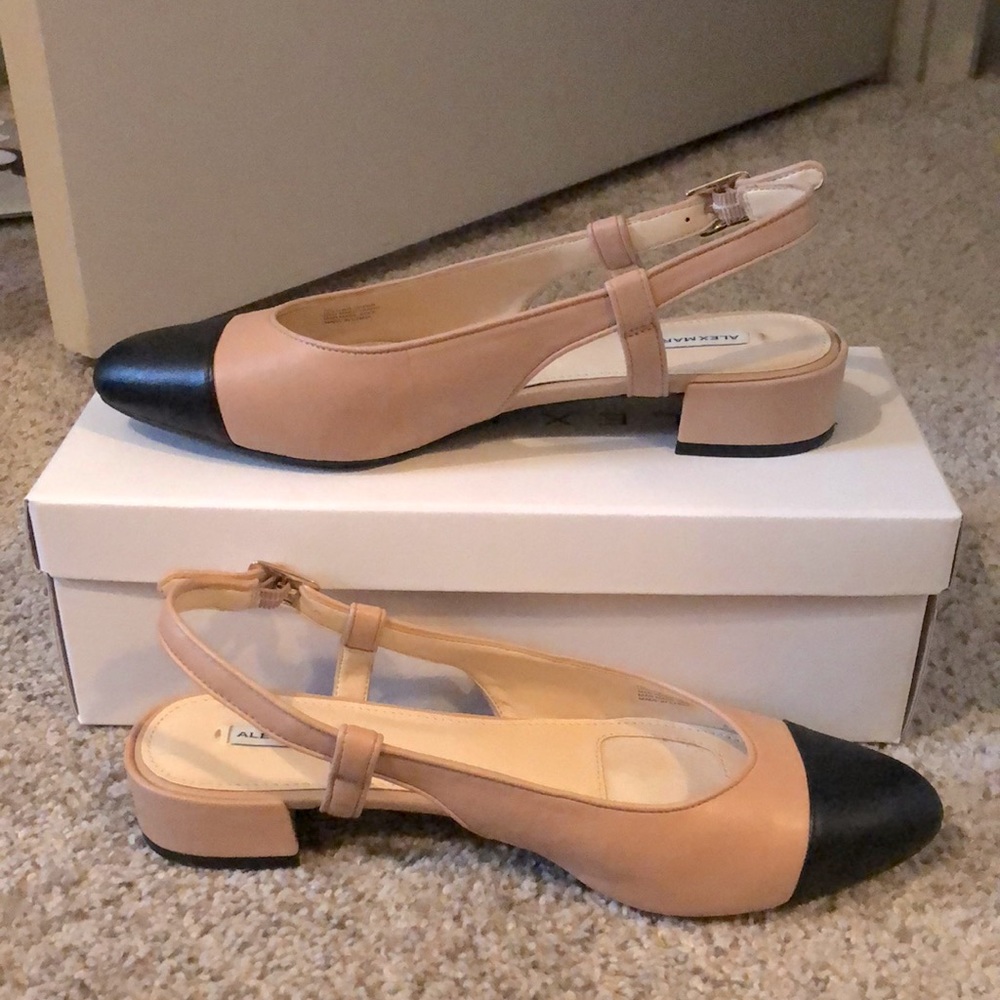 Alex Marie size 7 beige and black flats